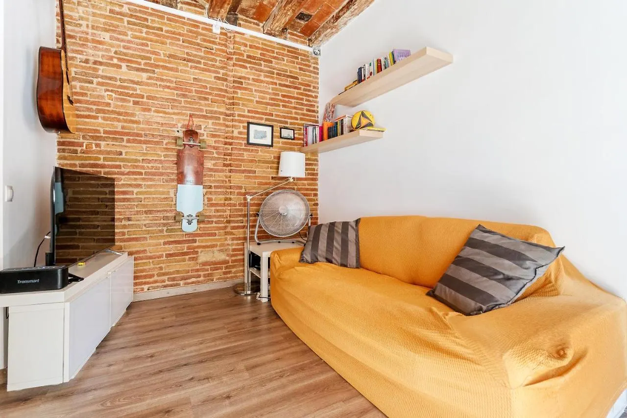 Beachside Bliss Charming 1-Bedroom, Barceloneta 0*, Barcelona