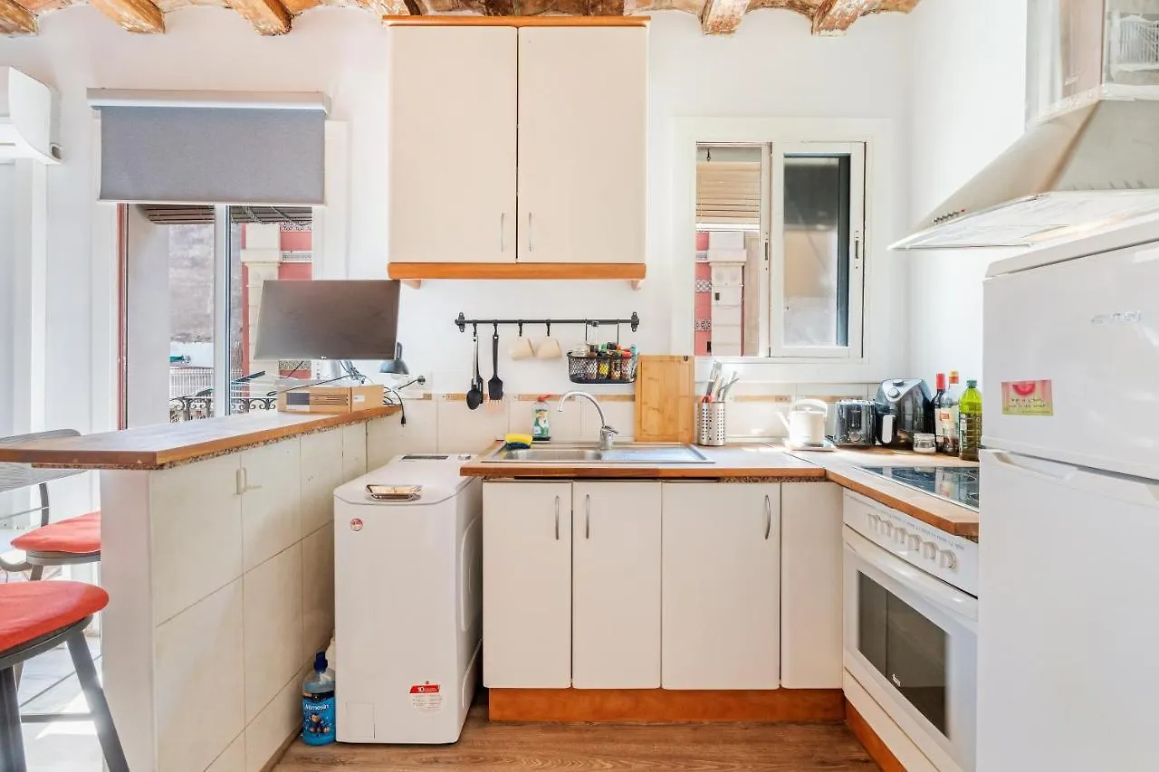 Beachside Bliss Charming 1-Bedroom, Barceloneta Barcelona