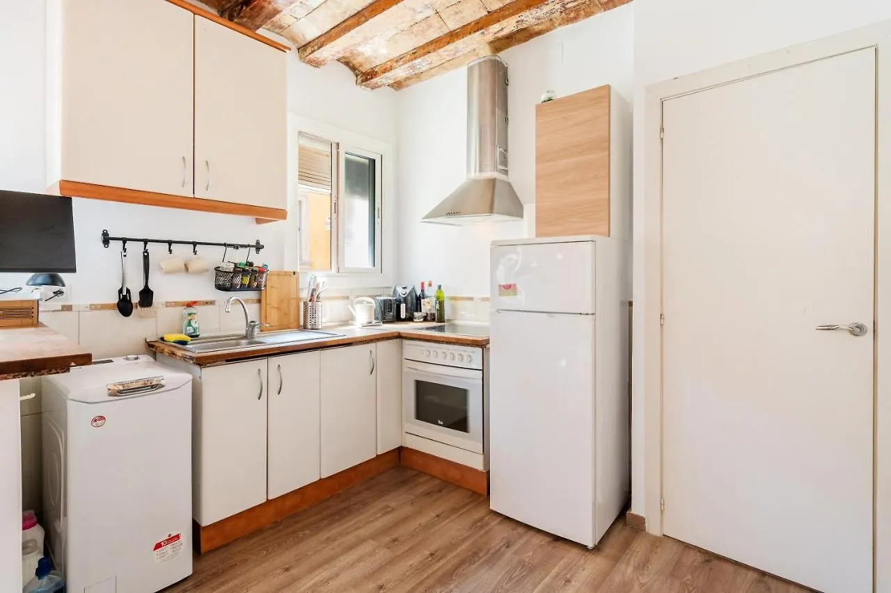 Beachside Bliss Charming 1-Bedroom, Barceloneta