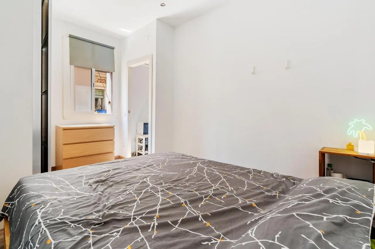 Beachside Bliss Charming 1-Bedroom, Barceloneta Barcelona